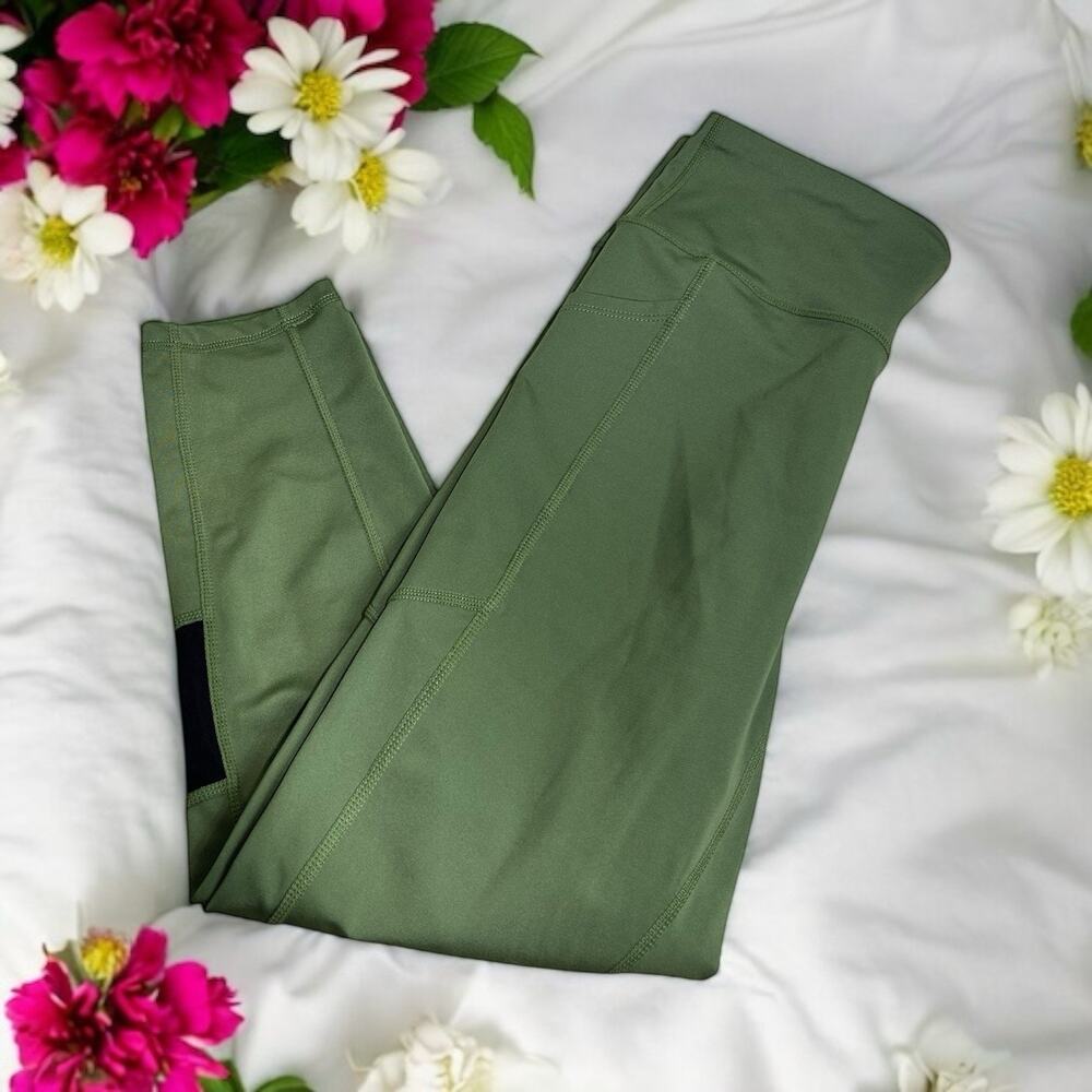 Rise By Lularoe Dark Green Athletic Crop Leggings Sz M Hip Pockets Compression